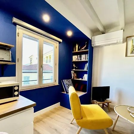 Chateau Duplex Menica Vue Sur Le Vieux شقة
